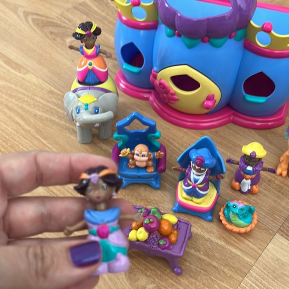 Aladdin and Princess Jasmine Play Set - Picture 8 of 16